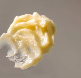 Arome Body Butter (8oz) - Cocoa Butter Cashmere - Anti Aging, Treat Dry Skin, Improves Elasticity - Body Moisturizer - Hand Whipped Body Butter for Women and Men - Pack of 1