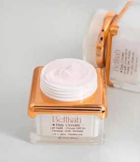 Bellkah SPF 30 Anti-Aging Face Moisturizer Cream – Firming, Wrinkle-Reducing, Hydrating Moisturizer Face Cream with Vitamin C & Hyaluronic Acid – Moisturizing Skin Care for Women – 30ml