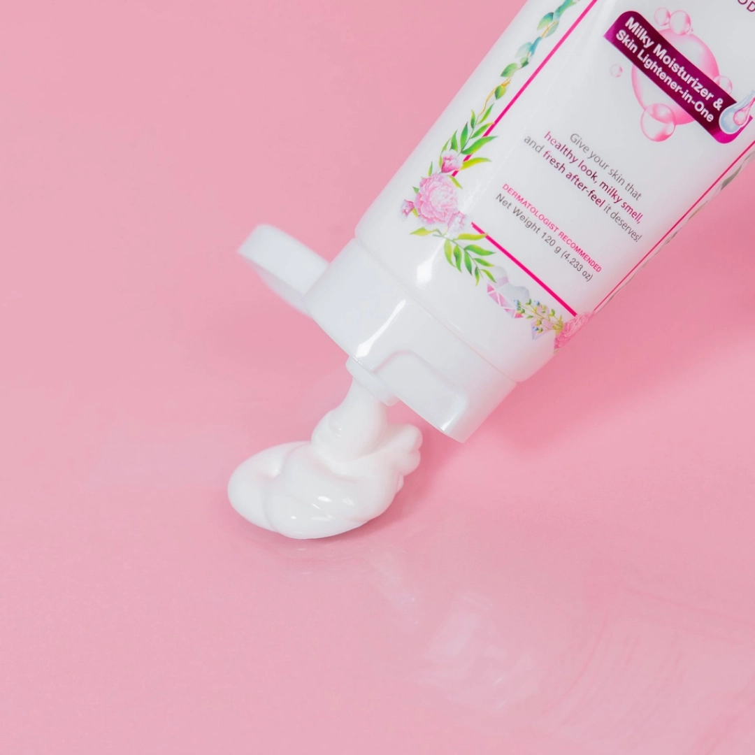 Brilliant Skin Milky White Musk Emulsion Whitening Face & Body Lotion 120g