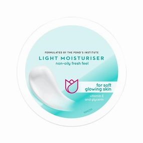 CF Lightweight Moisturizer with Vitamin E & Glycerine – Non-Oily, Fresh Feel | 300 ml