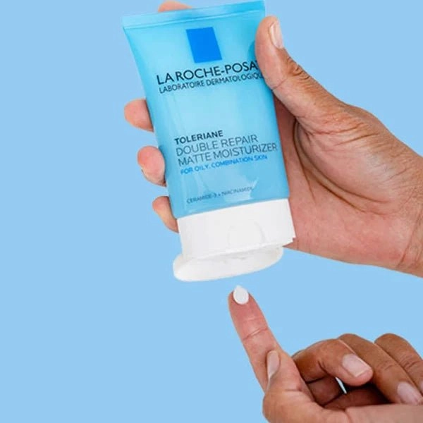 LA ROCHE POSAY Double Repair Matte Moisturizer For Oil, Combination Skin
