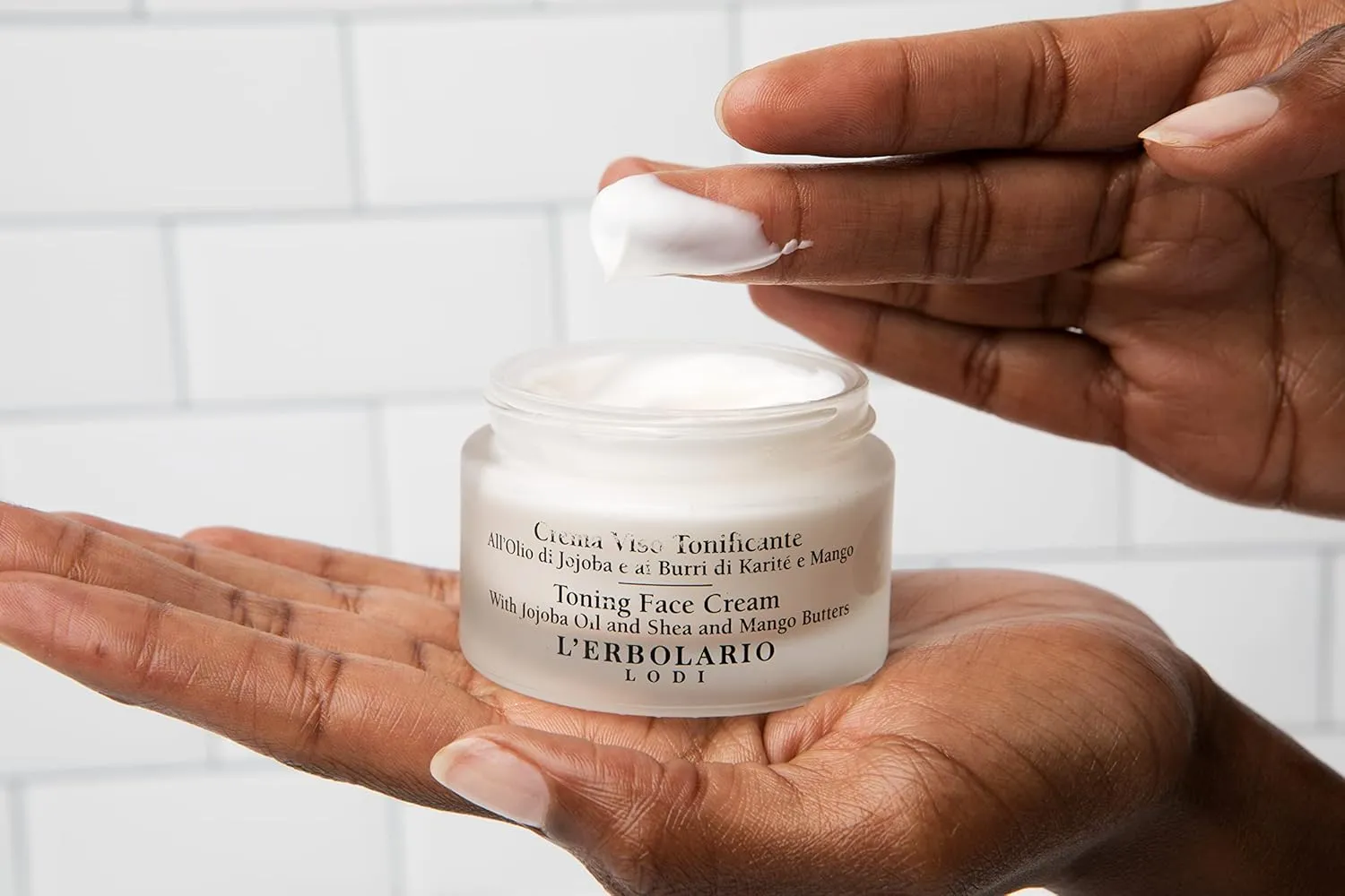L'Erbolario Toning Face Cream - Face Moisturizer with Jojoba Oil, Shea Butter - Nourishing Day and Night Facial Moisturizer for All Skin Type - 1.6 oz
