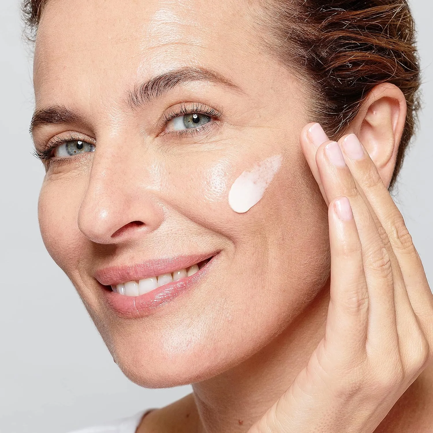 L’Oreal Paris Age Perfect Collagen Expert Anti-Aging, Anti-Wrinkle Night Moisturizer 2.5 oz
