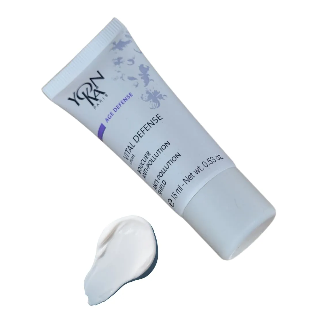 Moisturizer - Defense Cream (60ml) - 4 tubes of 15ml Daily Facial Moisturizer and Hydrating Anti-Pollution Creme, This skincare product has been dermatologist tested and is paraben-free