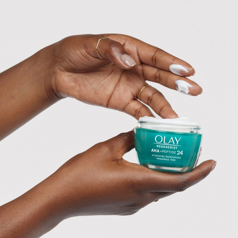 Olay Regenerist AHA   Peptide 24 Moisturizer