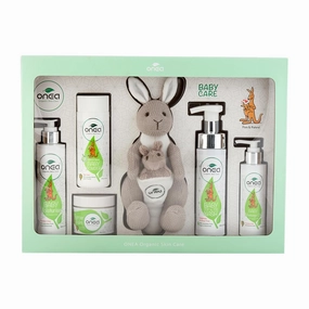 Organic Skincare Baby Gift Pack - Daily Care Baby & Mommy - Newborn Babies Set - Baby Moisturizer & Massage Oil - Paraben & Sulphate Free - for New and Expecting Moms