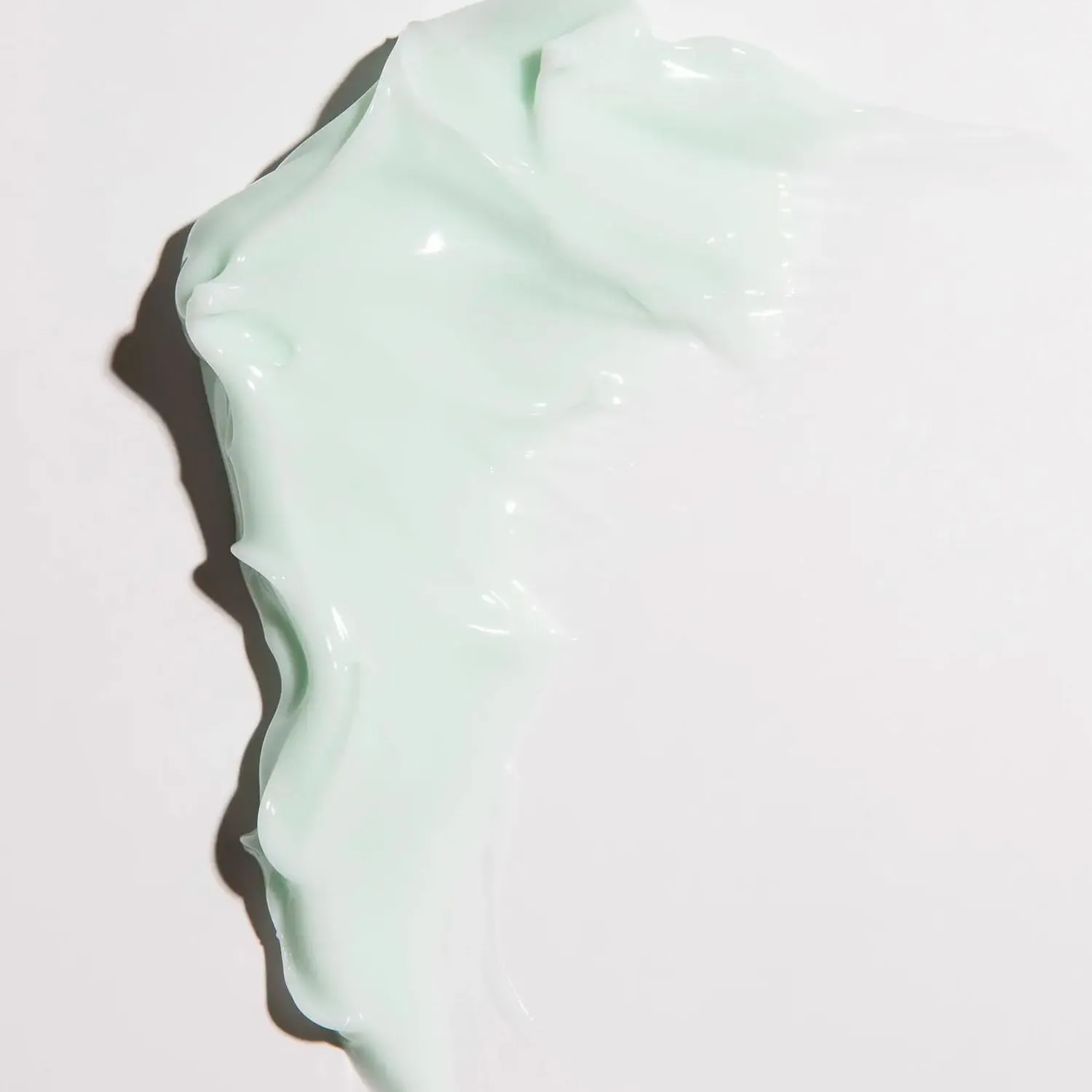 OUAI Body Cream, Shibuya - Hydrating Whipped Body Cream with Cupuaçu Butter, Coconut Oil and Squalane - Softens Skin and Delivers Healthy-Looking Glow - Sulfate Free Skin Care (7.5 Oz)