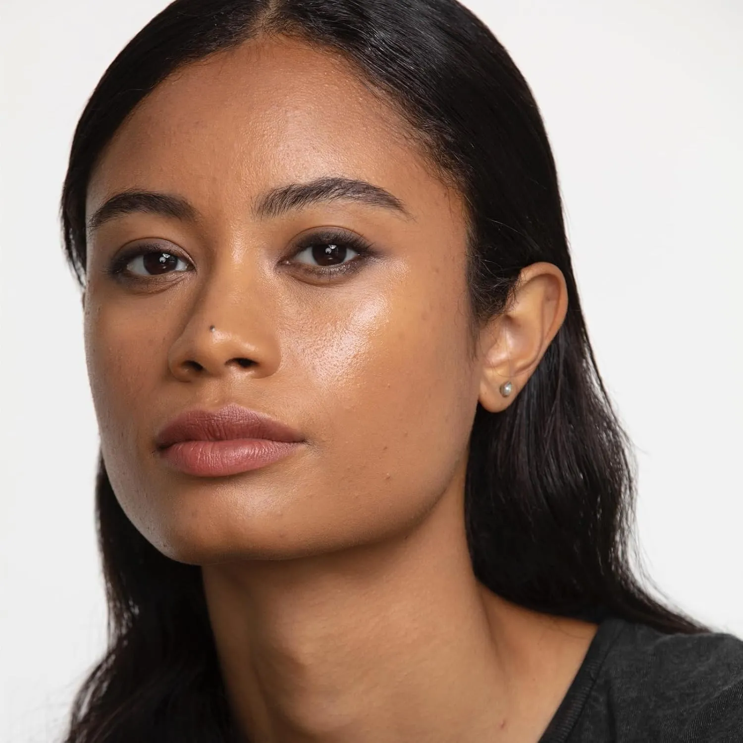 Smashbox Halo Healthy Glow All-In-One Tinted Moisturizer SPF 25 | Light to Medium Coverage | Hyaluronic Acid, Oil free   Anti Humidity