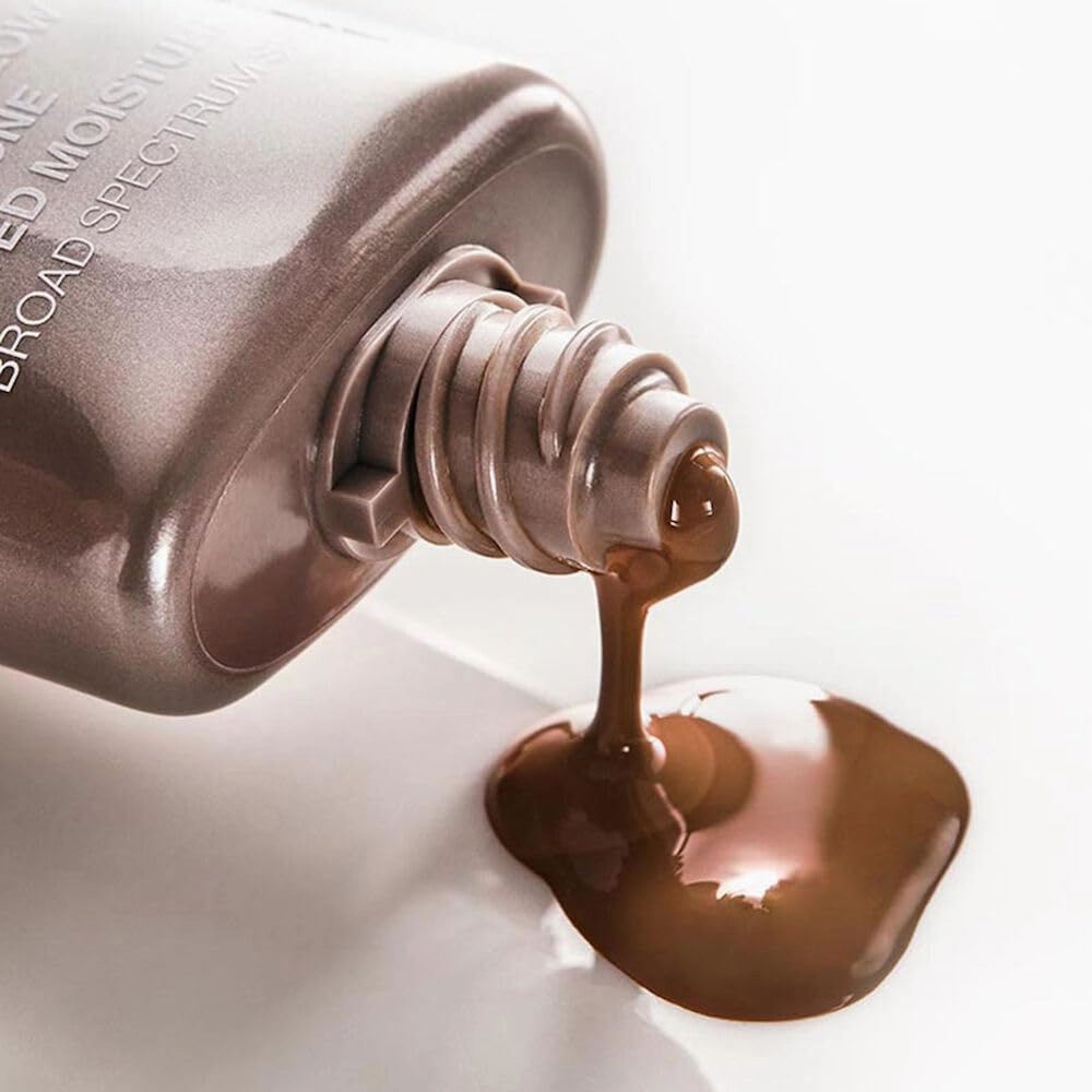 Smashbox Halo Healthy Glow All-In-One Tinted Moisturizer SPF 25 | Light to Medium Coverage | Hyaluronic Acid, Oil free   Anti Humidity