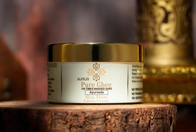 Ultra-Rich Moisturizer Shata Dhauta Ghrita - 100 Times Washed Ghee | Ancient Skin Repair Night Cream | Night Face Cream | Natural Moisturizer | Ayurvedic Remedy for Dryness and Wrinkles